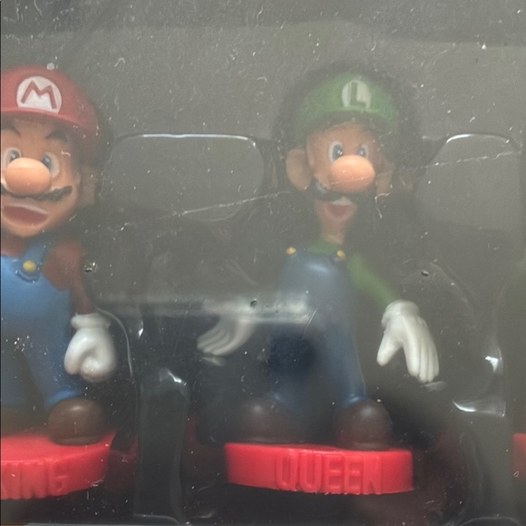 Nintendo Brand Nee Sealed Super Mario Chess Set Collection Edition - Picture 4 of 15